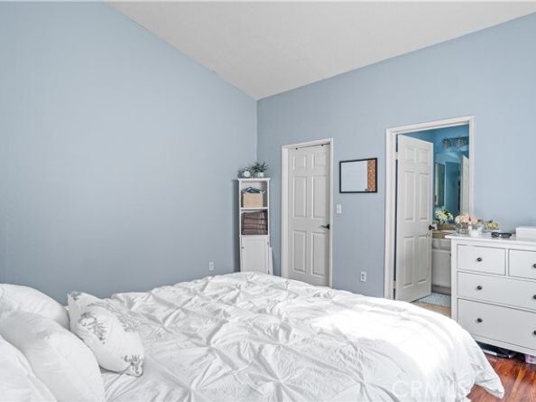 7035 Woodley Avenue 203, Van Nuys (los Angeles) CA 91406