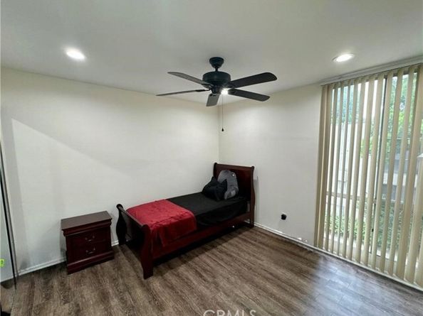 8601 International Avenue 271, Canoga Park (los Angeles) CA 91304