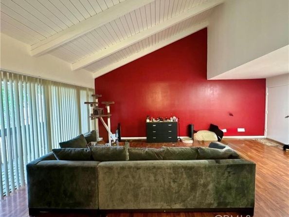 8601 International Avenue 271, Canoga Park (los Angeles) CA 91304