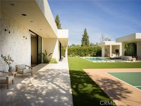 5824 Manton Avenue, Woodland Hills (los Angeles) CA 91367