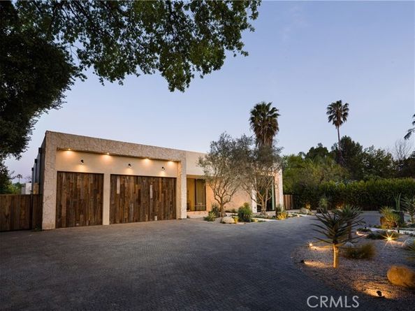 5824 Manton Avenue, Woodland Hills (los Angeles) CA 91367