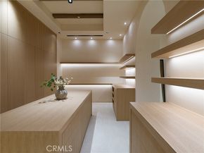 5824 Manton Avenue, Woodland Hills (los Angeles) CA 91367