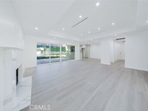 8042 Ellenbogen Street, Sunland (los Angeles) CA 91040