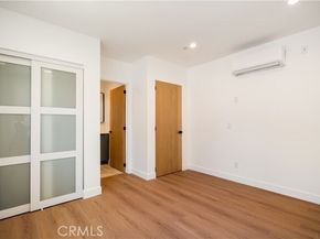 6935 Jellico Avenue, Los Angeles CA 91406