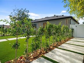 6935 Jellico Avenue, Los Angeles CA 91406