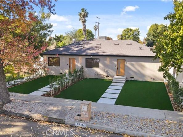 6935 Jellico Avenue, Los Angeles CA 91406