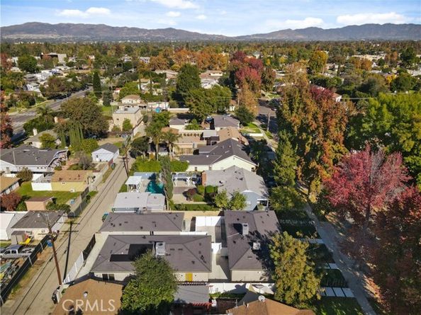 6935 Jellico Avenue, Los Angeles CA 91406