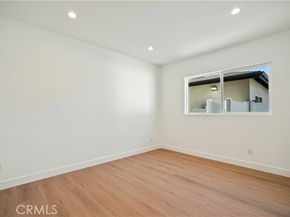 6935 Jellico Avenue, Los Angeles CA 91406