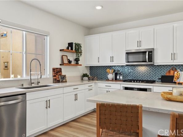 27723 S Knollridge, San Pedro (los Angeles) CA 90732