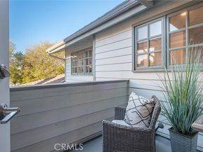 18 Malaga Place East, Manhattan Beach CA 90266