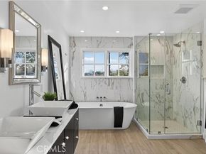 18 Malaga Place East, Manhattan Beach CA 90266