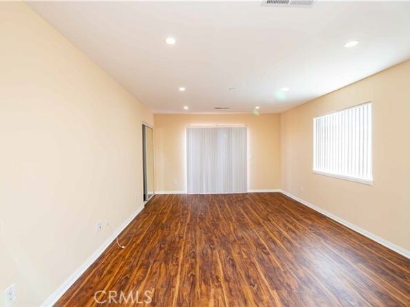 7428 Wilbur, Reseda (los Angeles) CA 91335