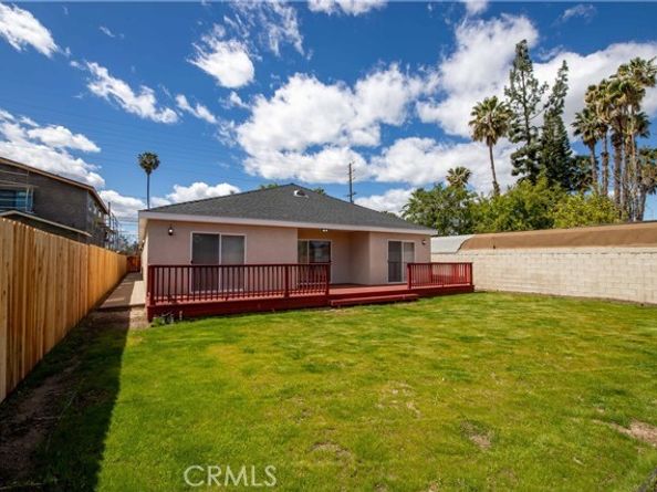 7428 Wilbur, Reseda (los Angeles) CA 91335