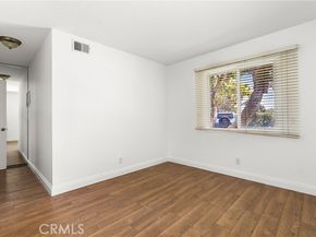 1741 Tustin, Costa Mesa CA 92627