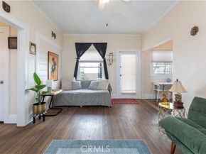 1738 E 4th Street 15, Long Beach CA 90802