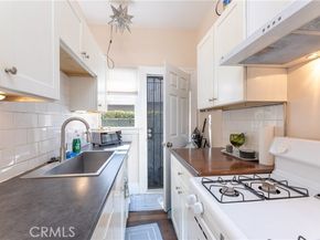 1738 E 4th Street 15, Long Beach CA 90802