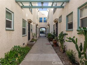 1738 E 4th Street 15, Long Beach CA 90802