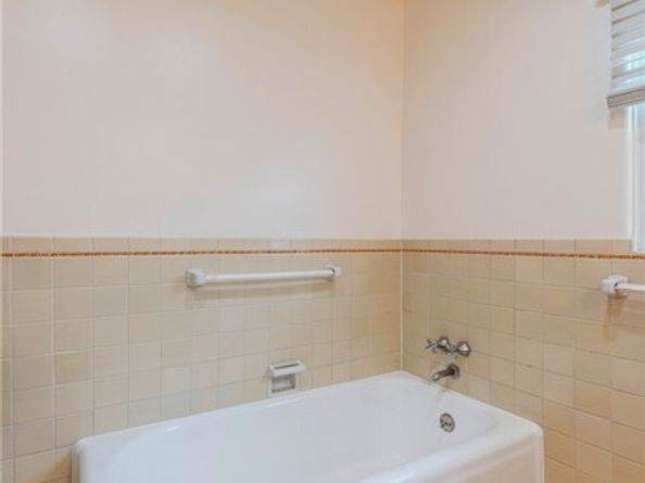 913 Norton Avenue, Glendale CA 91202