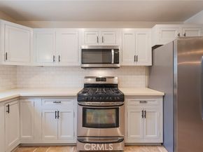 913 Norton Avenue, Glendale CA 91202