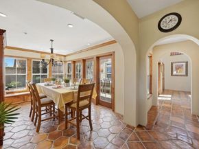 7929 Entrada De Luz, San Diego CA 92127