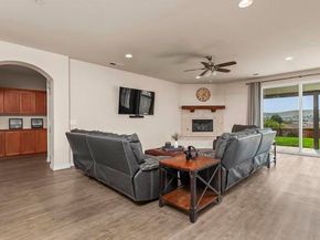 10252 Casa Ct, Santee CA 92071