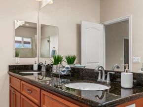 10252 Casa Ct, Santee CA 92071