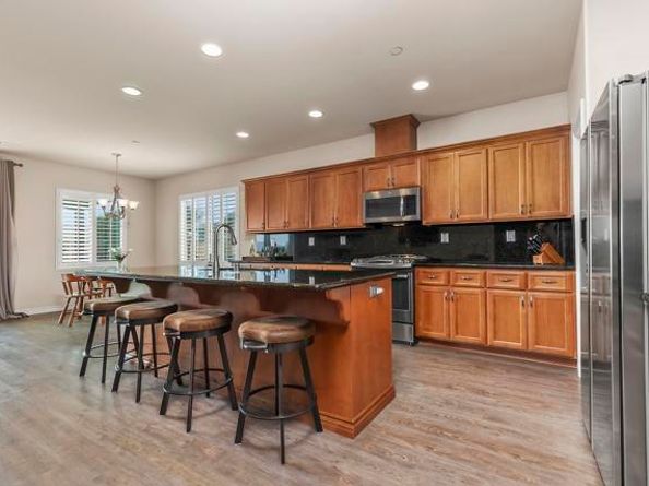 10252 Casa Ct, Santee CA 92071