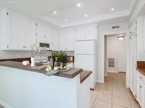 8037 Caminito Mallorca, La Jolla (san Diego) CA 92037