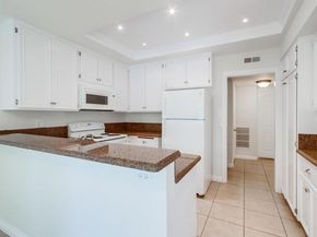 8037 Caminito Mallorca, La Jolla (san Diego) CA 92037