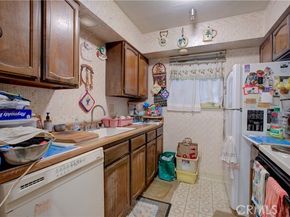 711 S Bayshore Boulevard 10, San Mateo CA 94401