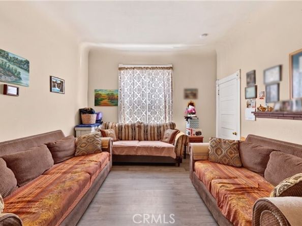 1664 W 12th, Los Angeles CA 90015