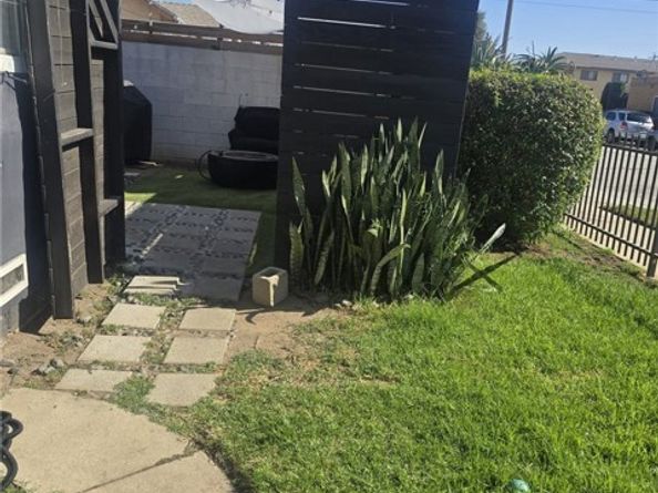 6700 10th, Los Angeles CA 90043