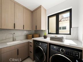 220 Carnation Avenue, Corona Del Mar (newport Beach) CA 92625