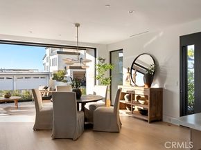 220 Carnation Avenue, Corona Del Mar (newport Beach) CA 92625