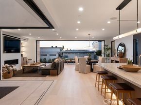 220 Carnation Avenue, Corona Del Mar (newport Beach) CA 92625