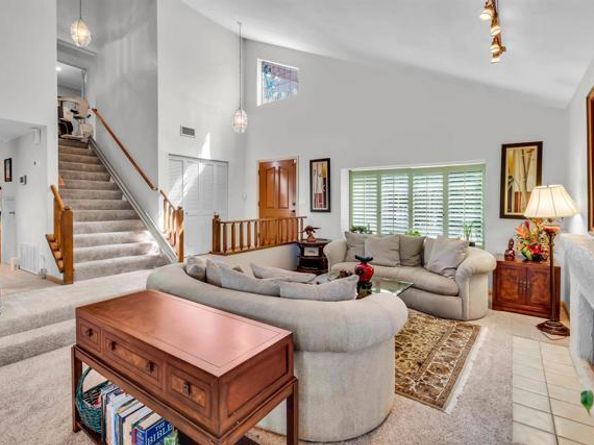 9802 Lyncarol Drive, La Mesa CA 91941