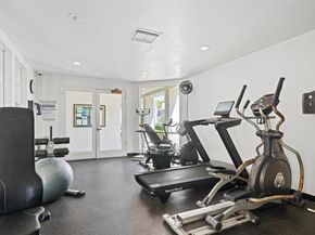 430 Stoney Point Way 129, Oceanside CA 92058