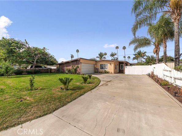5721 N Rockvale Ave, Azusa CA 91702