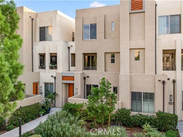 108 Cadence, Irvine CA 92618