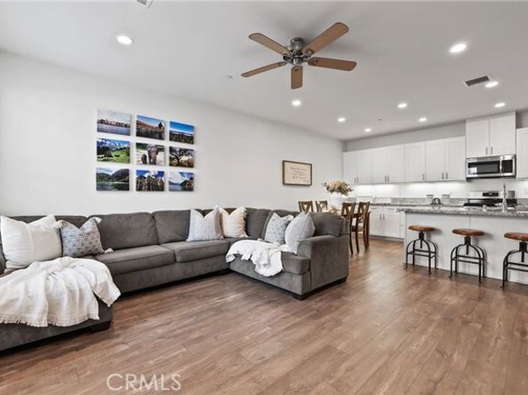 36 Savannah, Lake Forest (el Toro) CA 92630