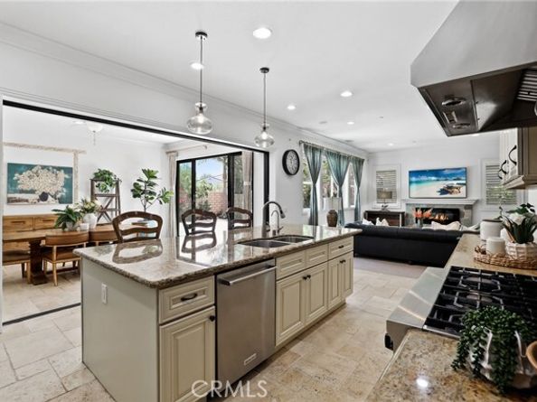 31 Dogwood, Lake Forest (el Toro) CA 92630