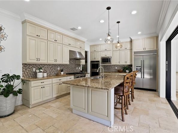 31 Dogwood, Lake Forest (el Toro) CA 92630