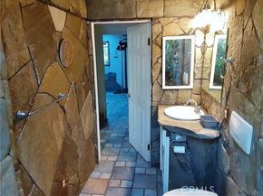 15157 Covello Street, Van Nuys (los Angeles) CA 91405