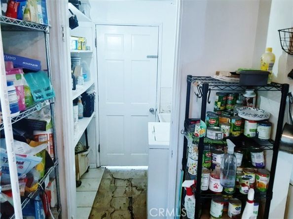 15157 Covello Street, Van Nuys (los Angeles) CA 91405