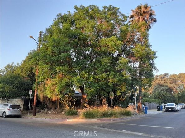15157 Covello Street, Van Nuys (los Angeles) CA 91405