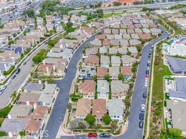 2616 BUNGALOW Place, Corona Del Mar (newport Beach) CA 92625