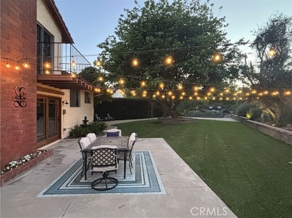 6214 Moonstone, Alta Loma (rancho Cucamonga) CA 91701