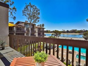 5322 Marina Pacifica, Long Beach CA 90803