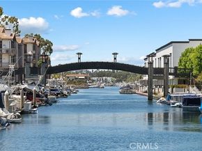 5322 Marina Pacifica, Long Beach CA 90803