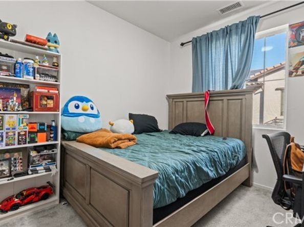 5604 Altamura Way, Fontana CA 92336